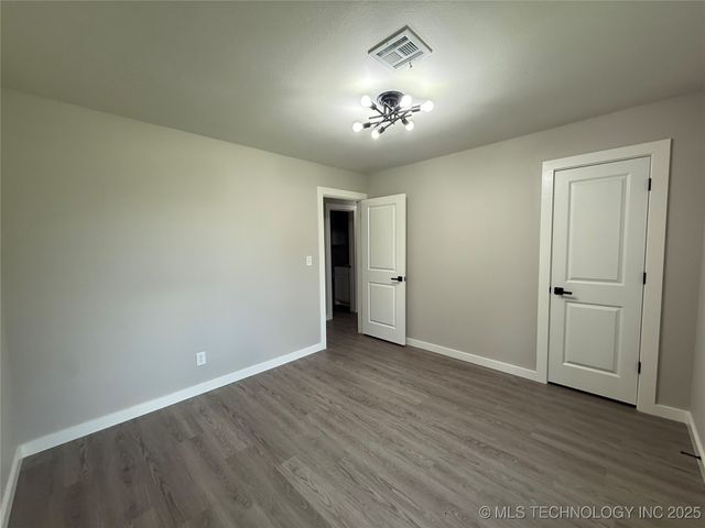 2411 Daniel, Muskogee, OK 74403