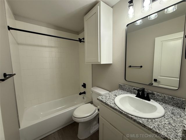 2411 Daniel, Muskogee, OK 74403