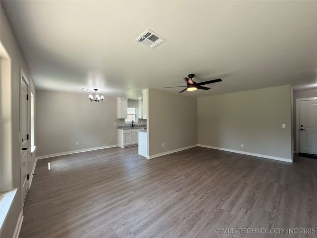 2411 Daniel, Muskogee, OK 74403