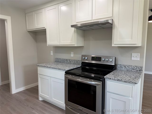 2411 Daniel, Muskogee, OK 74403
