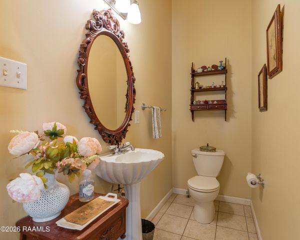 122 French Street, New Iberia, LA 70560