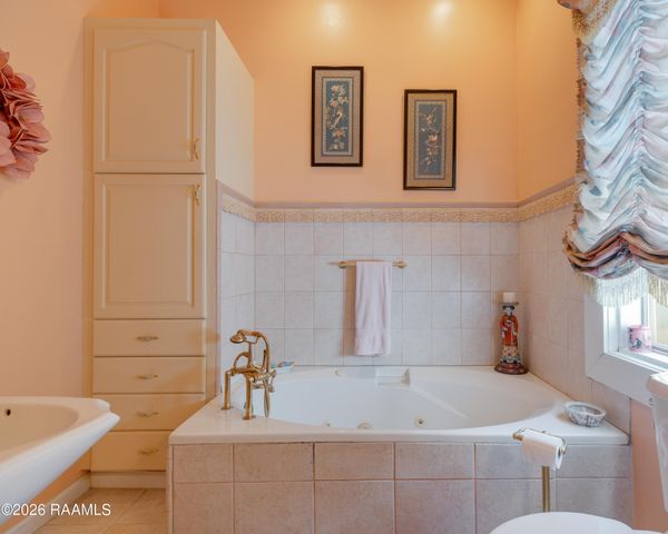 122 French Street, New Iberia, LA 70560