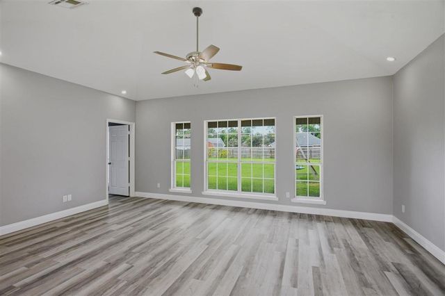 521 Josh Street, Lake Charles, LA 70611