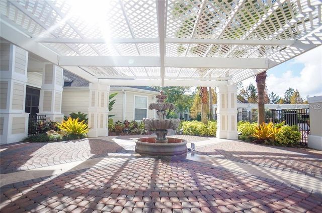 405 SOUTHERN PECAN CIRCLE 108, Winter Garden, FL 34787