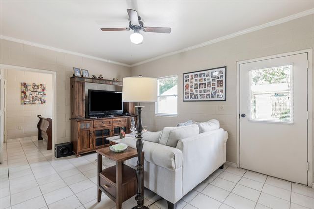500 N Main ST N, Burnet, TX 78611