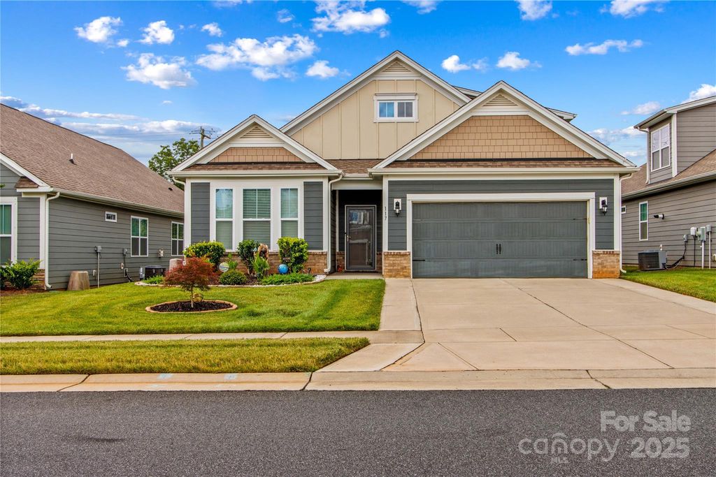 117 Cup Chase Drive, Mooresville, NC 28115