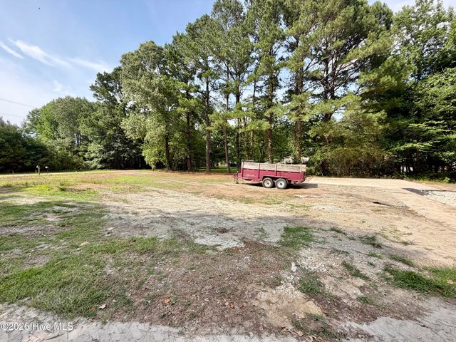 133 Anglers Cove Road, Hertford, NC 27944