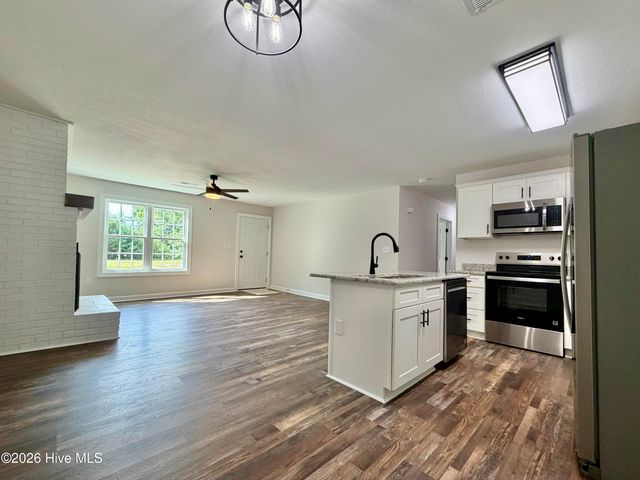 133 Anglers Cove Road, Hertford, NC 27944