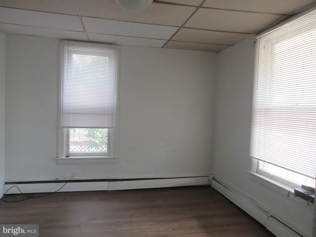 137 N N FRANKLIN STREET, Chambersburg, PA 17201