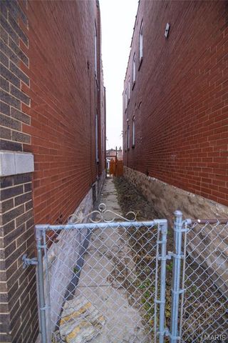 3718 Louisiana Avenue, St Louis, MO 63118