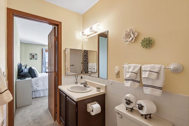 14575 Burma Avenue W 304, Rosemount, MN 55068