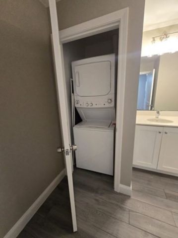 67 Shepard Street 10, Lynn, MA 01902