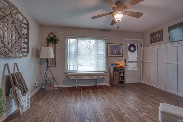 501 GUN POWDER Lane, Evansville, IN 47711