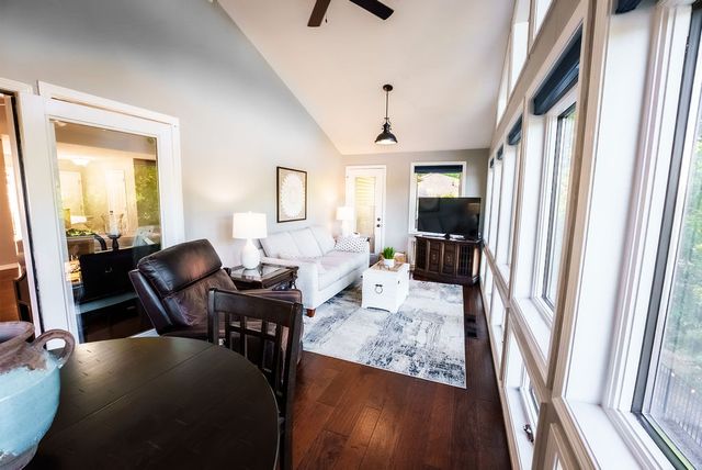 65 Forfar Drive, Bella Vista, AR 72715