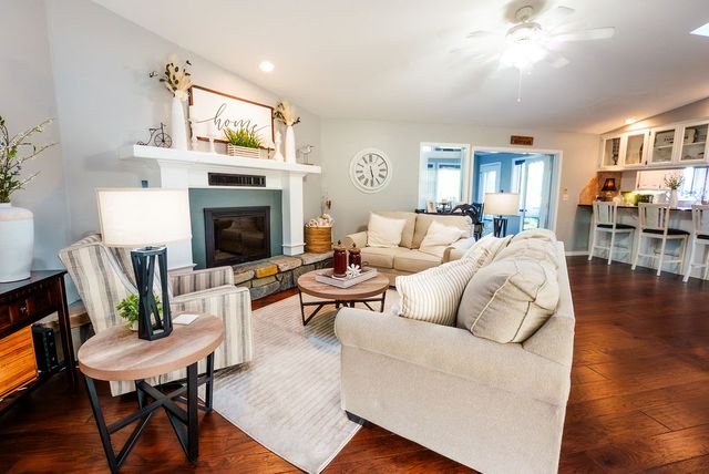 65 Forfar Drive, Bella Vista, AR 72715