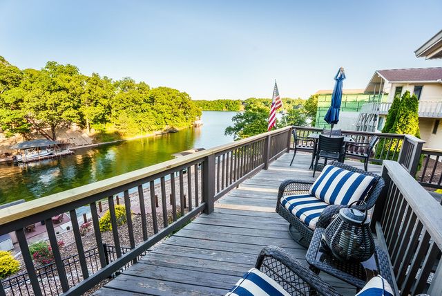 65 Forfar Drive, Bella Vista, AR 72715