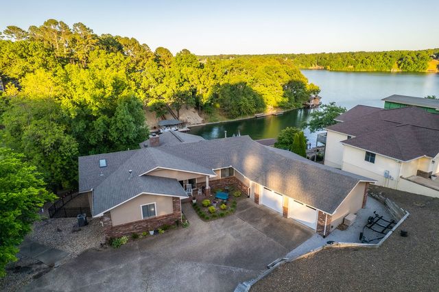 65 Forfar Drive, Bella Vista, AR 72715