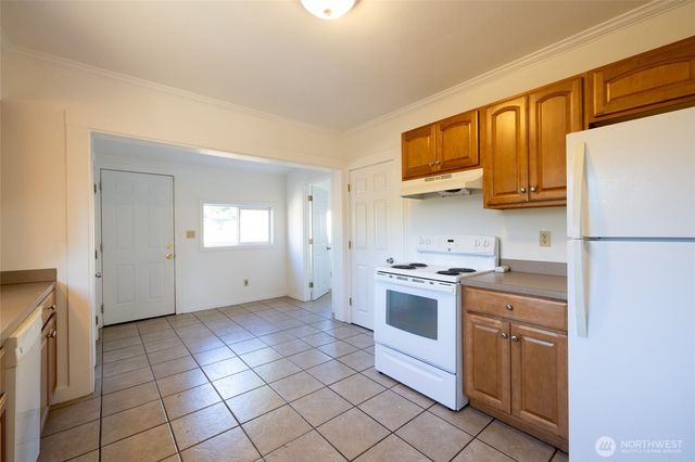 425 N Buckner Street, Centralia, WA 98531