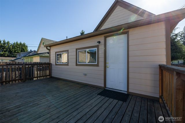 425 N Buckner Street, Centralia, WA 98531