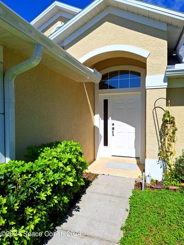 2622 Glasbern Circle, Melbourne, FL 32904