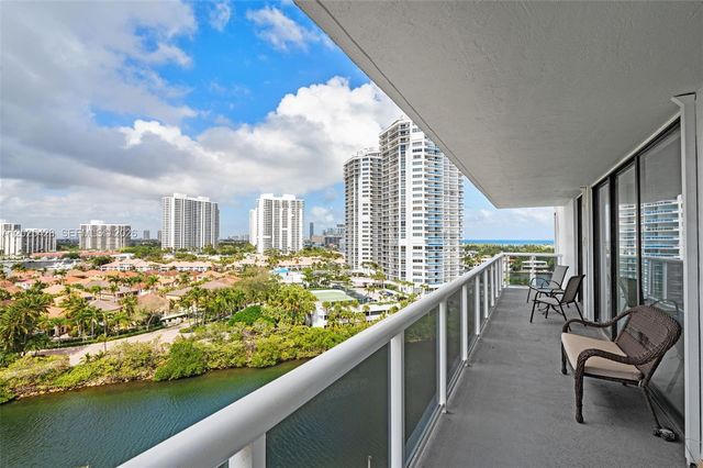 20505 E Country Club Drive 1231, Aventura, FL 33180