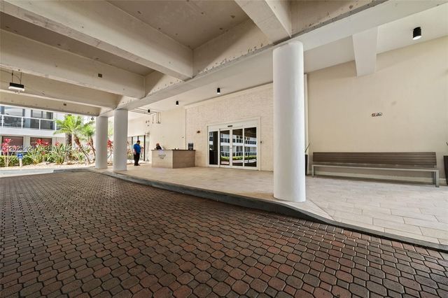 20505 E Country Club Drive 1231, Aventura, FL 33180