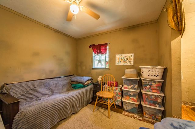 603 Razorback Dr, Clinton, AR 72031