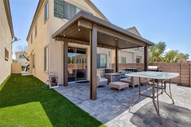 6521 Raven Hall Street, North Las Vegas, NV 89084