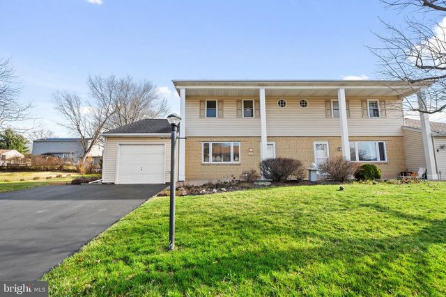 1559 SPECHT PLACE, Lansdale, PA 19446