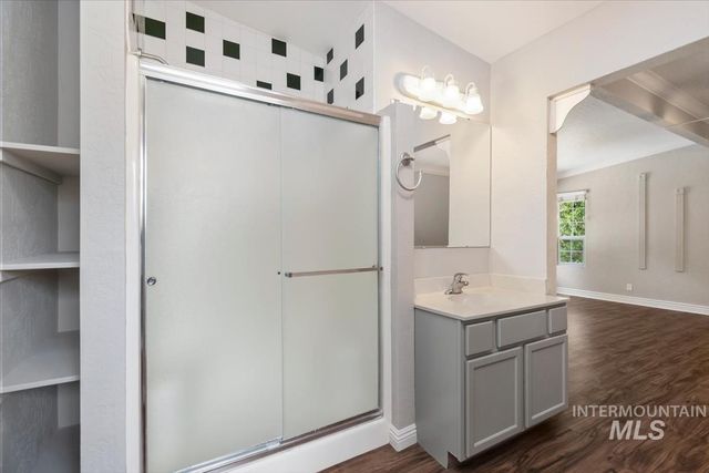 5032 W Wolfe Street, Boise, ID 83706