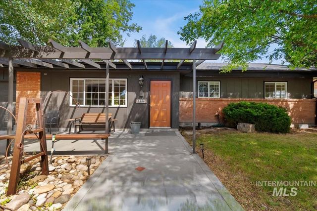 5032 W Wolfe Street, Boise, ID 83706