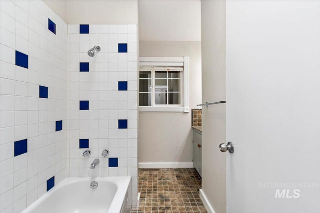5032 W Wolfe Street, Boise, ID 83706