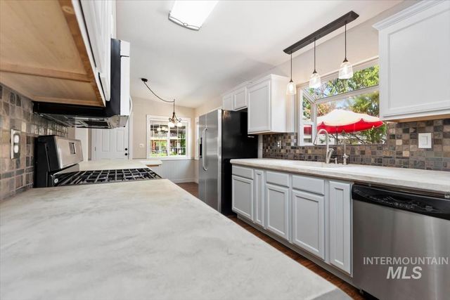 5032 W Wolfe Street, Boise, ID 83706