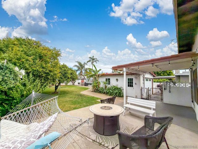 1111 9th St, Imperial Beach, CA 91932