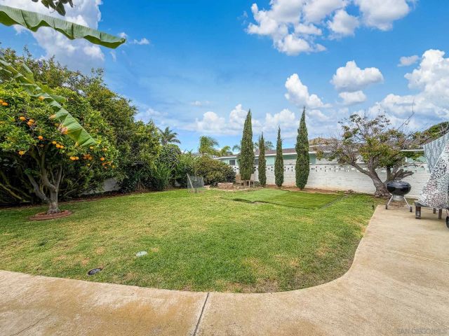 1111 9th St, Imperial Beach, CA 91932