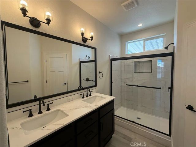 12101 Dale 20, Stanton, CA 90680