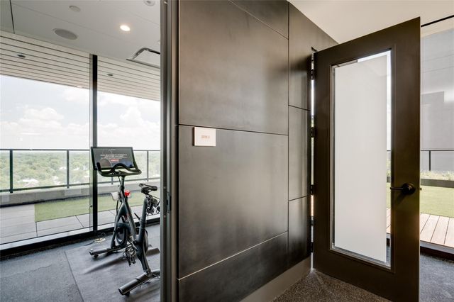 84 East Ave 3703, Austin, TX 78701