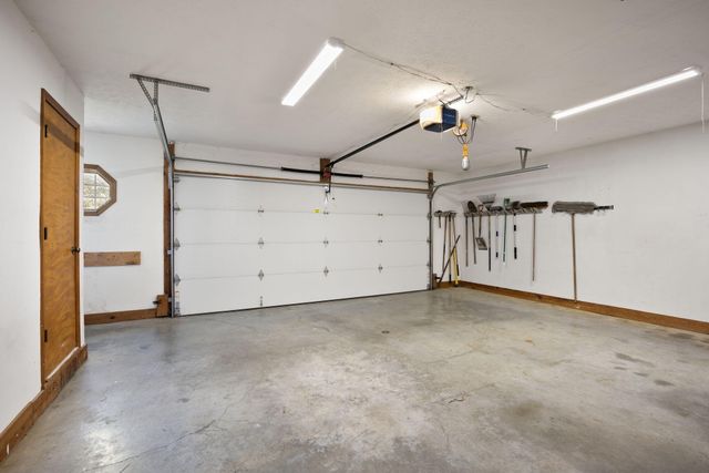 1636 Green Hill Estates Road, Monticello, KY 42633