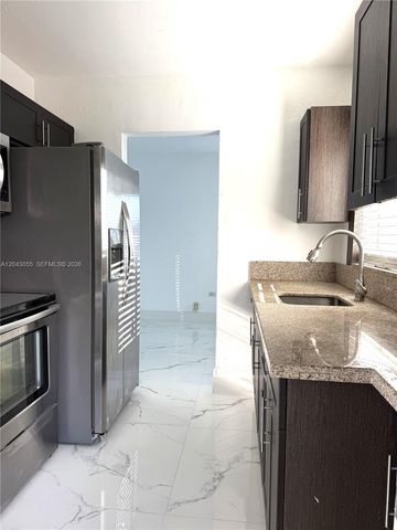 1738 Marseille Dr 4, Miami Beach, FL 33141