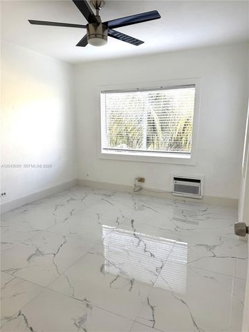 1738 Marseille Dr 4, Miami Beach, FL 33141