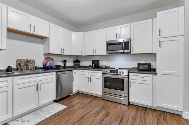 39 Webster Street 204, Pawtucket, RI 02860