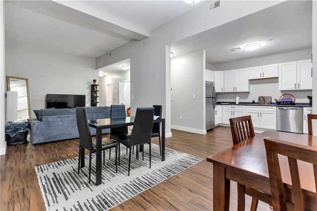 39 Webster Street 204, Pawtucket, RI 02860