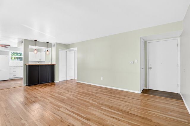 726 Garland Circle D, Kalamazoo, MI 49008
