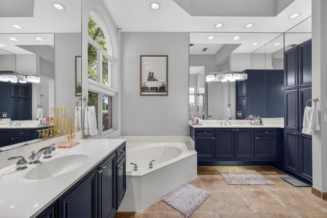 198 Sedona Way, Palm Beach Gardens, FL 33418