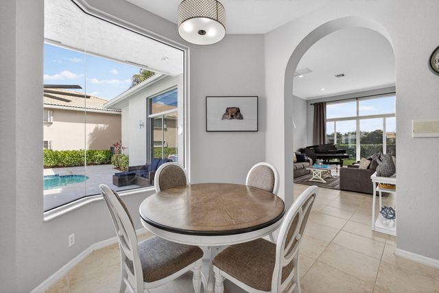 198 Sedona Way, Palm Beach Gardens, FL 33418