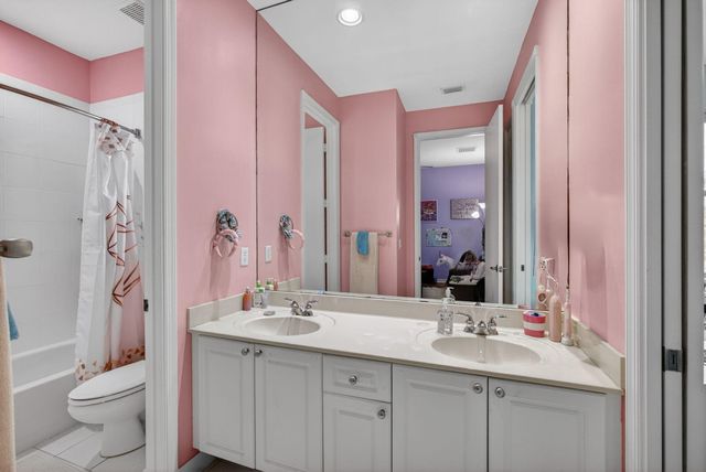 198 Sedona Way, Palm Beach Gardens, FL 33418