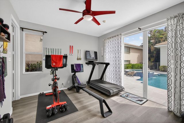 198 Sedona Way, Palm Beach Gardens, FL 33418