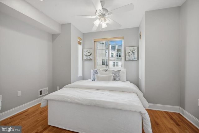 2405 CATHARINE ST, Philadelphia, PA 19146