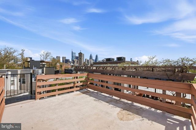 2405 CATHARINE ST, Philadelphia, PA 19146