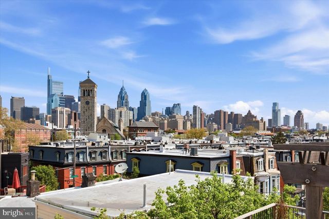 2405 CATHARINE ST, Philadelphia, PA 19146